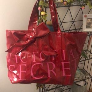 VICTORIAS SECRET red shiny bag
